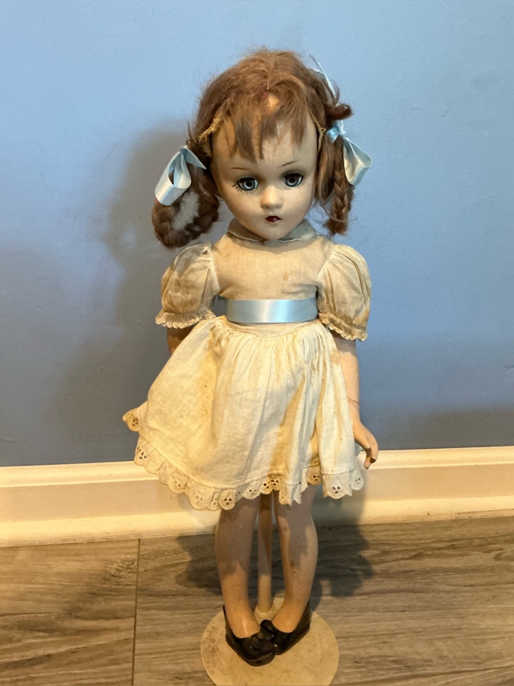 Vintage Madame Alexander Wendy  Doll
